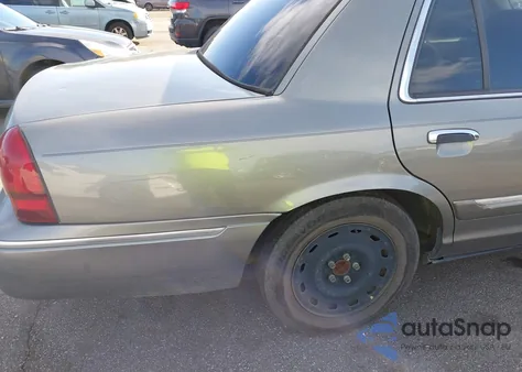 2004 Mercury Grand Marquis Gs из США, поврежденный, VIN 2MEFM74WX4X687953